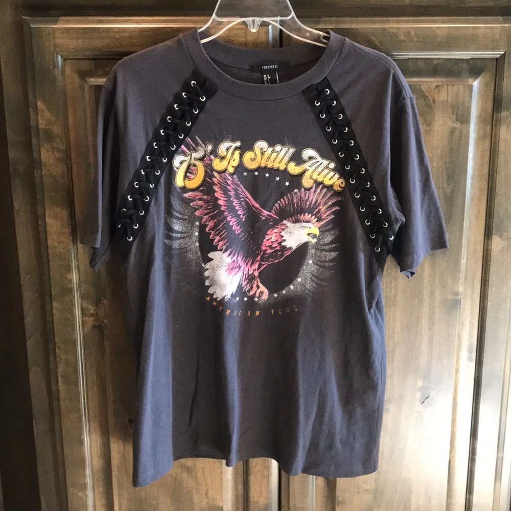 Like new Forever 21 ‘75 Is Still Alive Tee S $28!